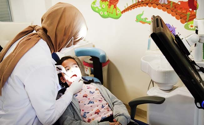 Bebek ve çocuklarda diş sağlığı için bu önerilere dikkat