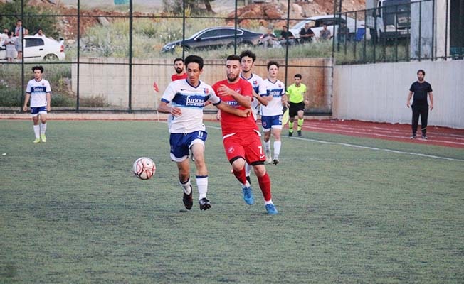 Yenilgisiz şampiyon İstiklalspor Süper Amatör Ligi’e çıktı