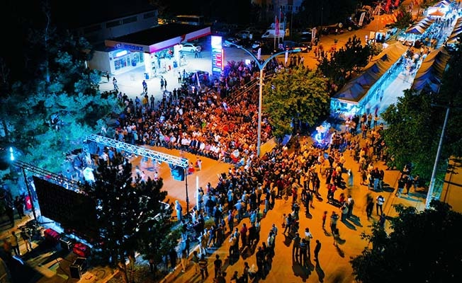 Pamukkale’de Kekik ve Lavanta Festivali’ne ilgi yoğun oldu