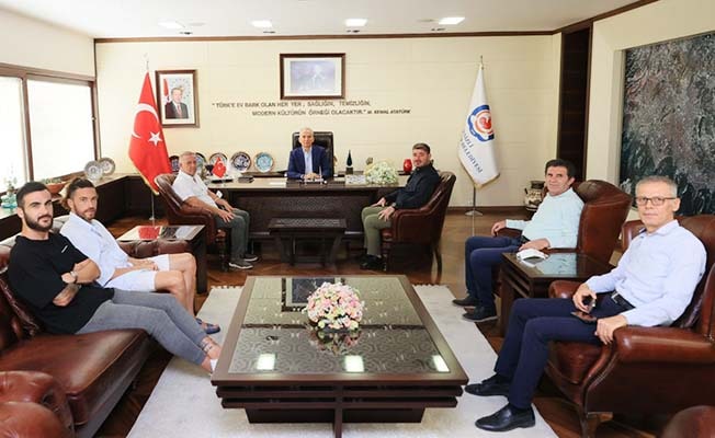 Denizlispor'dan Başkan Zolan’a ziyaret