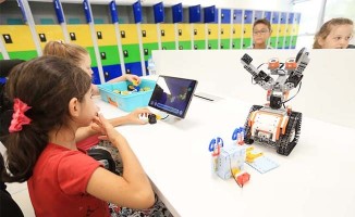 Pamukkale Belediyesi’nin robotik kodlama kursları başladı