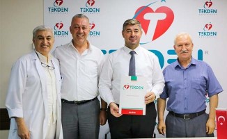 Denizlispor'un sağlık sponsoru bu sezon da Tekden Hastanesi oldu