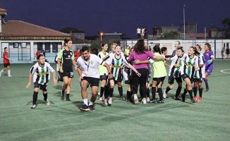 Horozkentspor Kadınlar U15’te şampiyon oldu