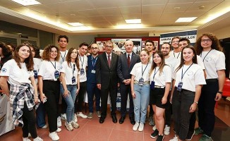 YÖK Başkanı Prof. Dr. Özvar PAÜ 'de öğrencilerle bir araya geldi