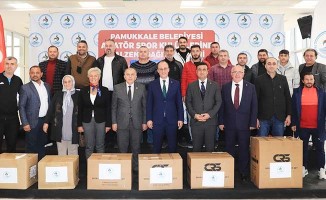 Pamukkale Belediyesinden Amatör kulüplere malzeme desteği