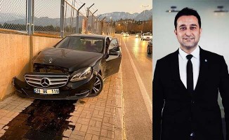 DEVA Partisi İl Başkanı Kırar otomobiliyle kaza yaptı